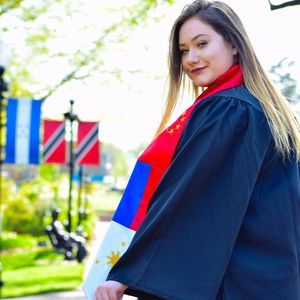 Meet your Posher, Charlotte